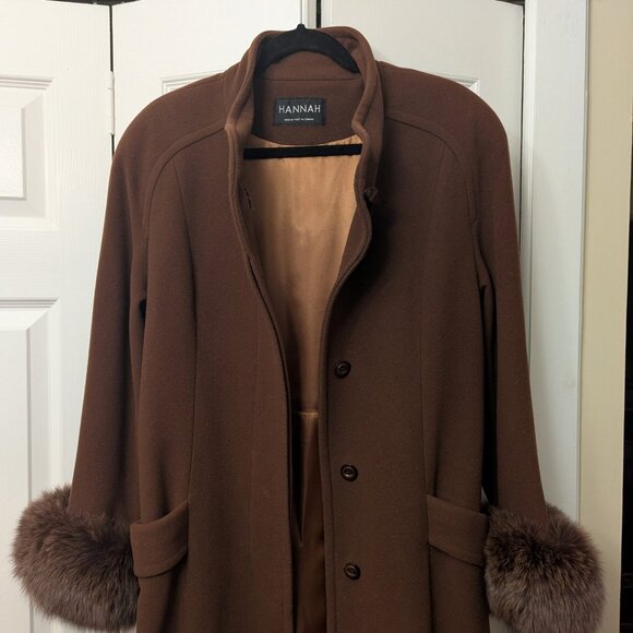 Hannah Ladies Vintage 100% Pure Virgin Wool & Cashmere Coat. Fur Cuffs. Size 12 - Picture 3 of 6